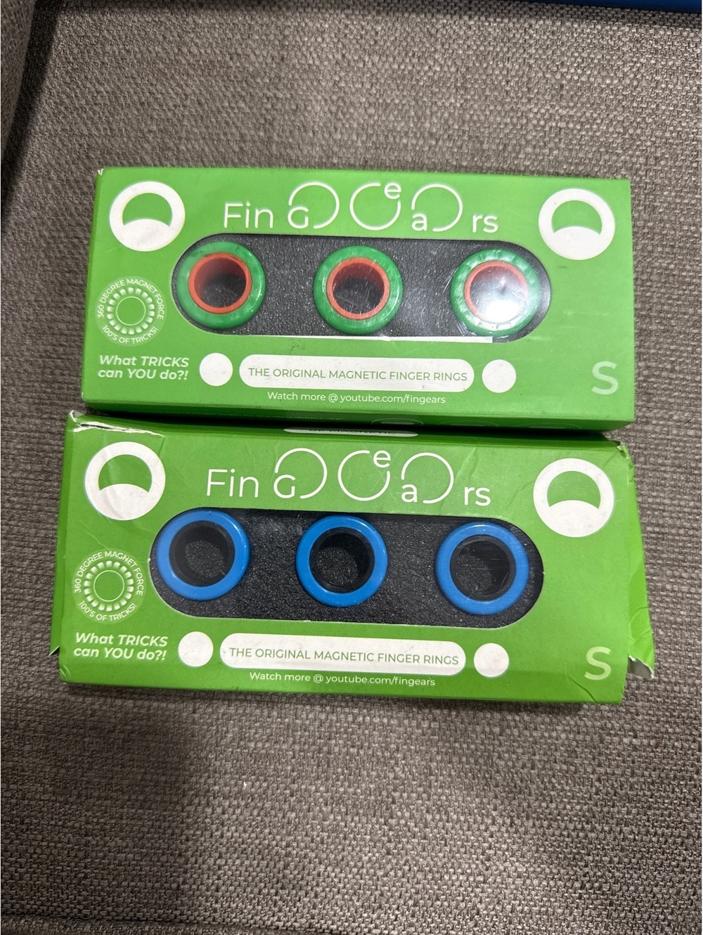 2 pack Fin-Gears FinGears Magnetic Rings for Urban Lifestyle (Small)
